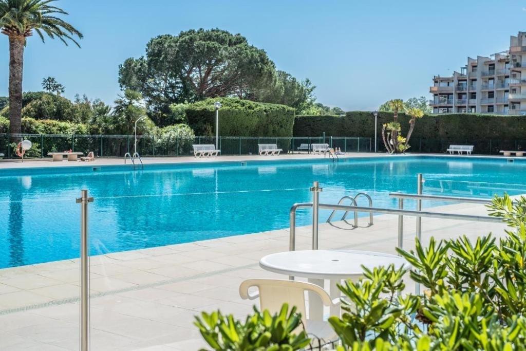 My Resid Appart Cannes Vue Marina Et Vue Montagne Mandelieu La Napoule Bagian luar foto